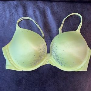 Victoria’s Secret, Very Sexy Push Up, 34D